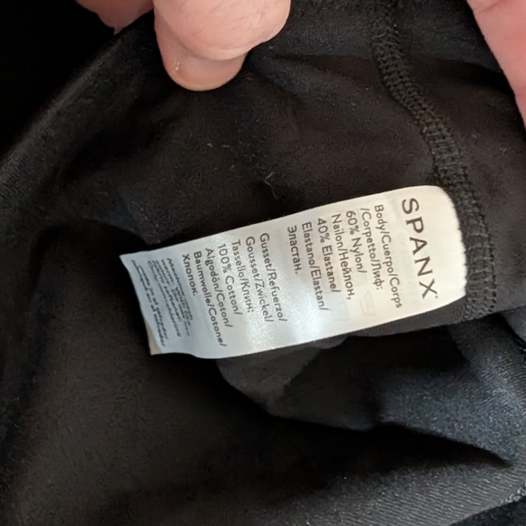 Spanx Active Crop Legging Black 1X NWT - Picture 12 of 12